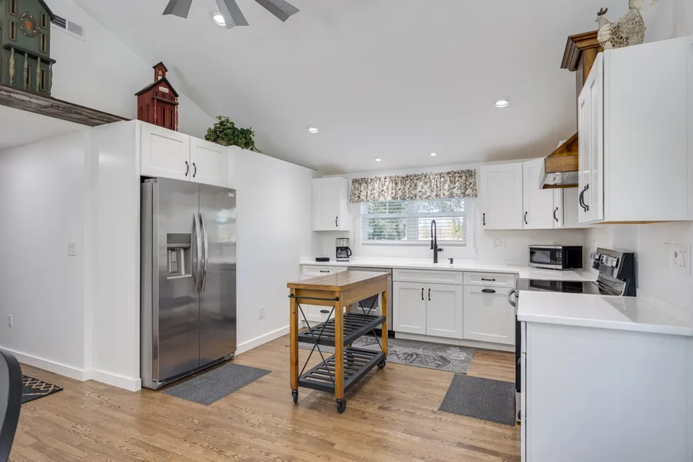 2900 Tanyard Hill Rd Lynchburg, TN 37352