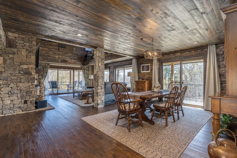 2900 Tanyard Hill Rd Lynchburg, TN 37352