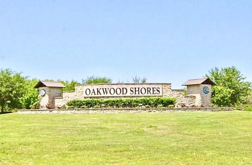 32003 Bayou Bend Richwood, TX 77515