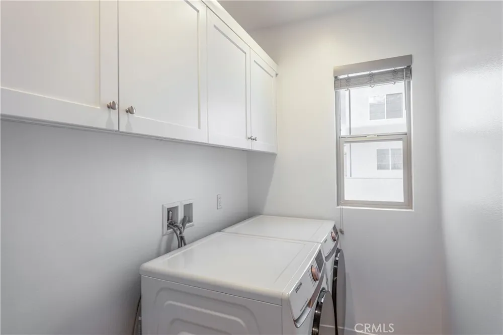 177 Frame Irvine, CA 92618