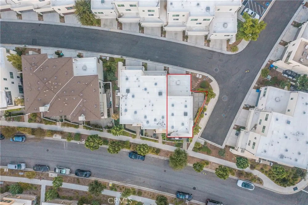 177 Frame Irvine, CA 92618