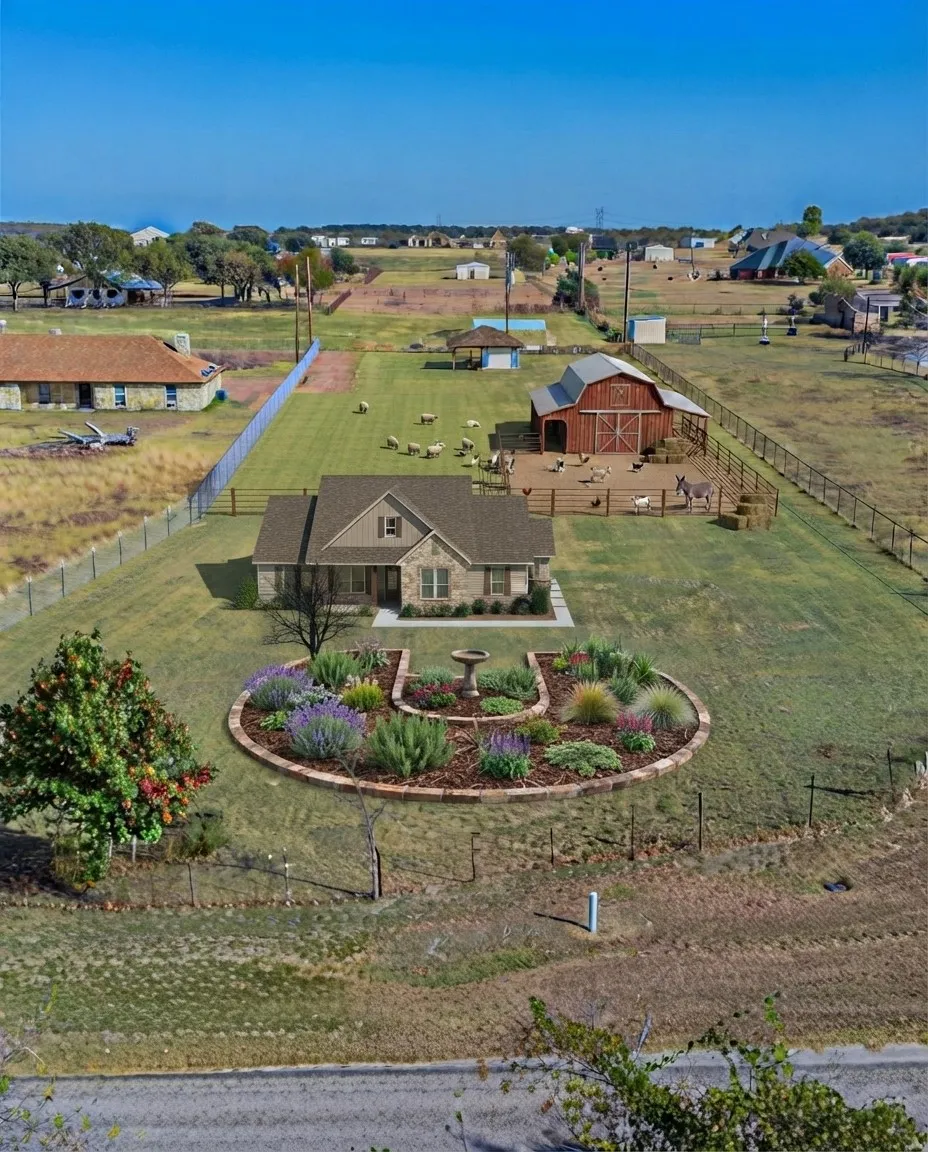 2121 Rock Creek Road Crowley, TX 76036