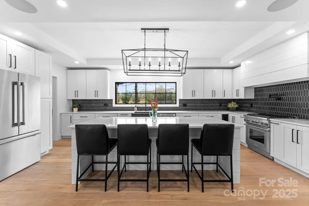 1565 Shinnville Road Cleveland, NC 27013