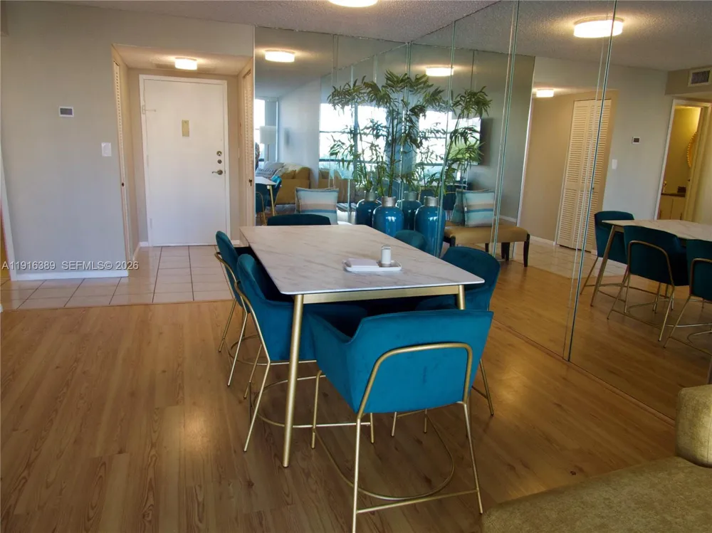 800 Parkview Dr #402 Hallandale Beach, FL 33009