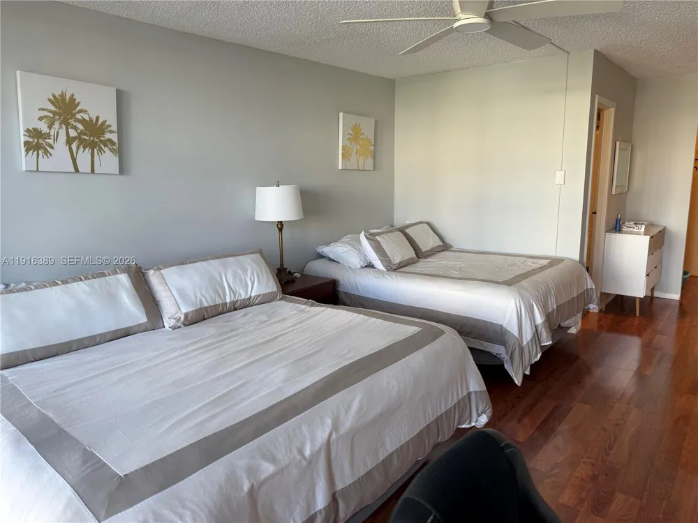 800 Parkview Dr #402 Hallandale Beach, FL 33009