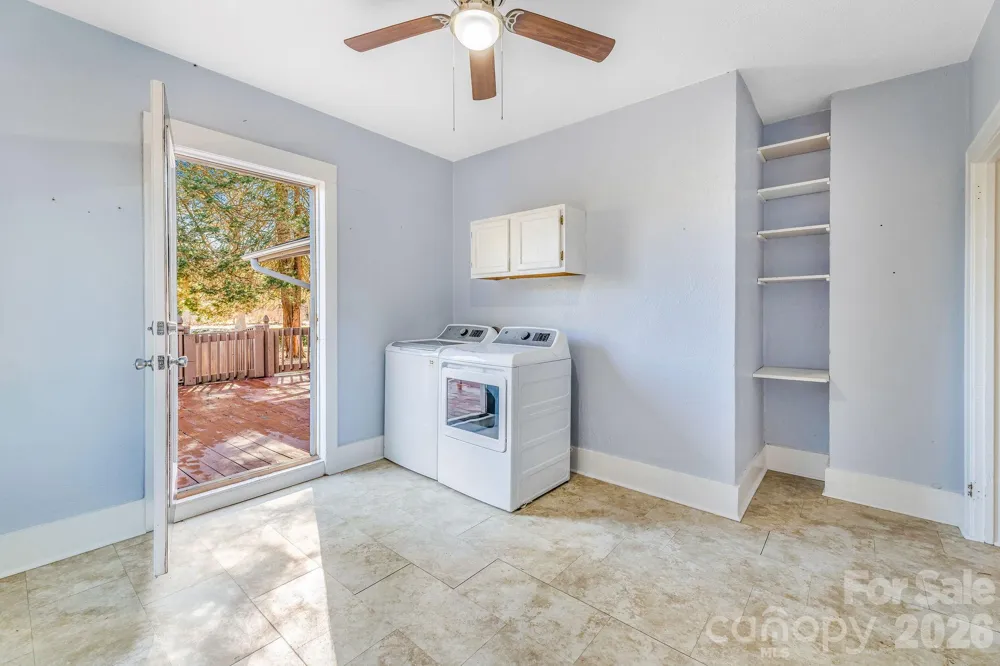 107 Woodland Church Road Clyde, NC 28721