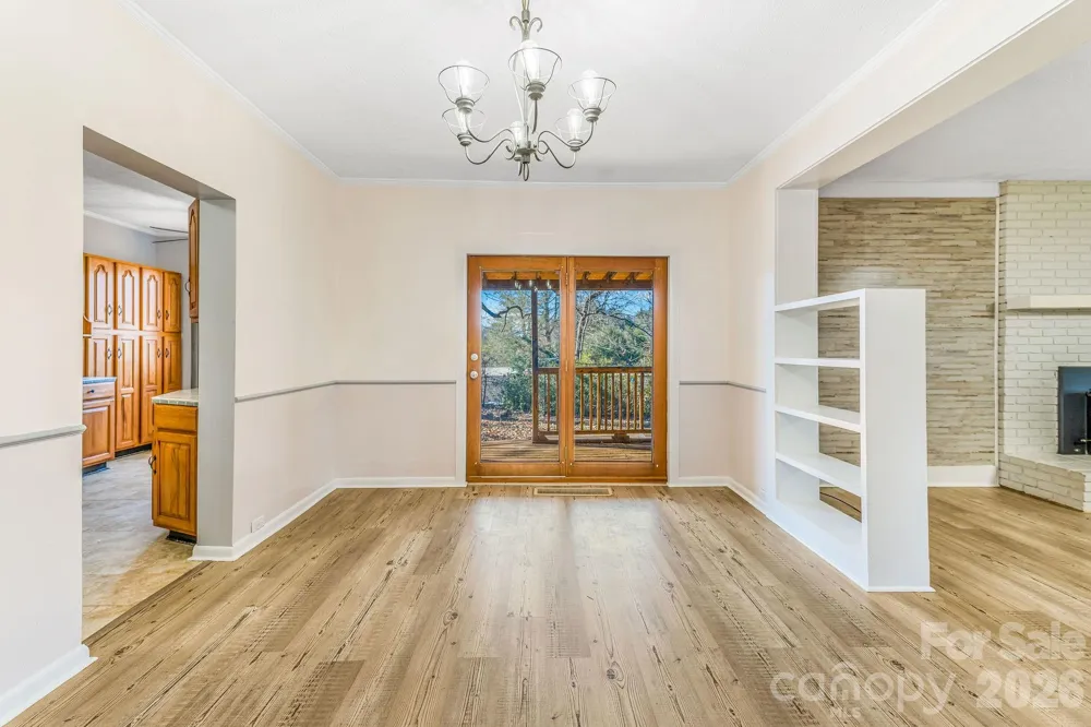 107 Woodland Church Road Clyde, NC 28721