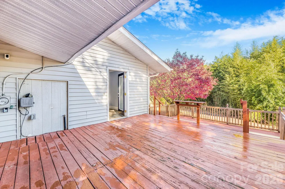 107 Woodland Church Road Clyde, NC 28721
