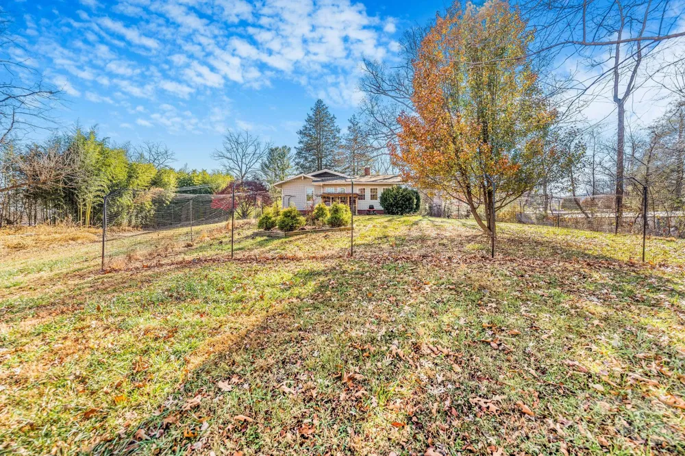 107 Woodland Church Road Clyde, NC 28721