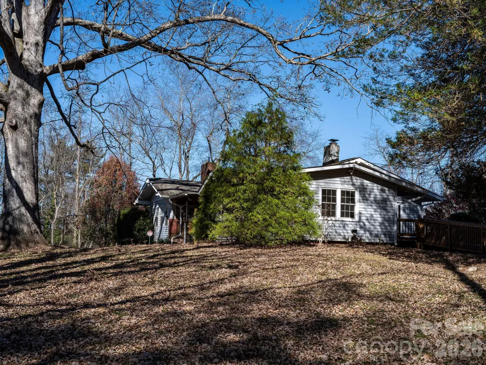 107 Woodland Church Road Clyde, NC 28721