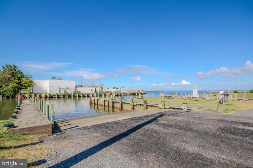 2287 WATERVIEW DRIVE Nanticoke, MD 21840