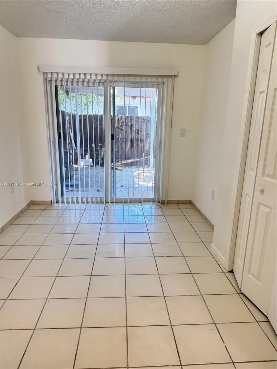8419 SW 209th St Cutler Bay, FL 33189