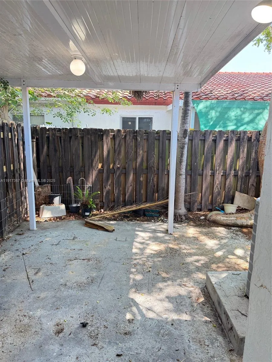 8419 SW 209th St Cutler Bay, FL 33189