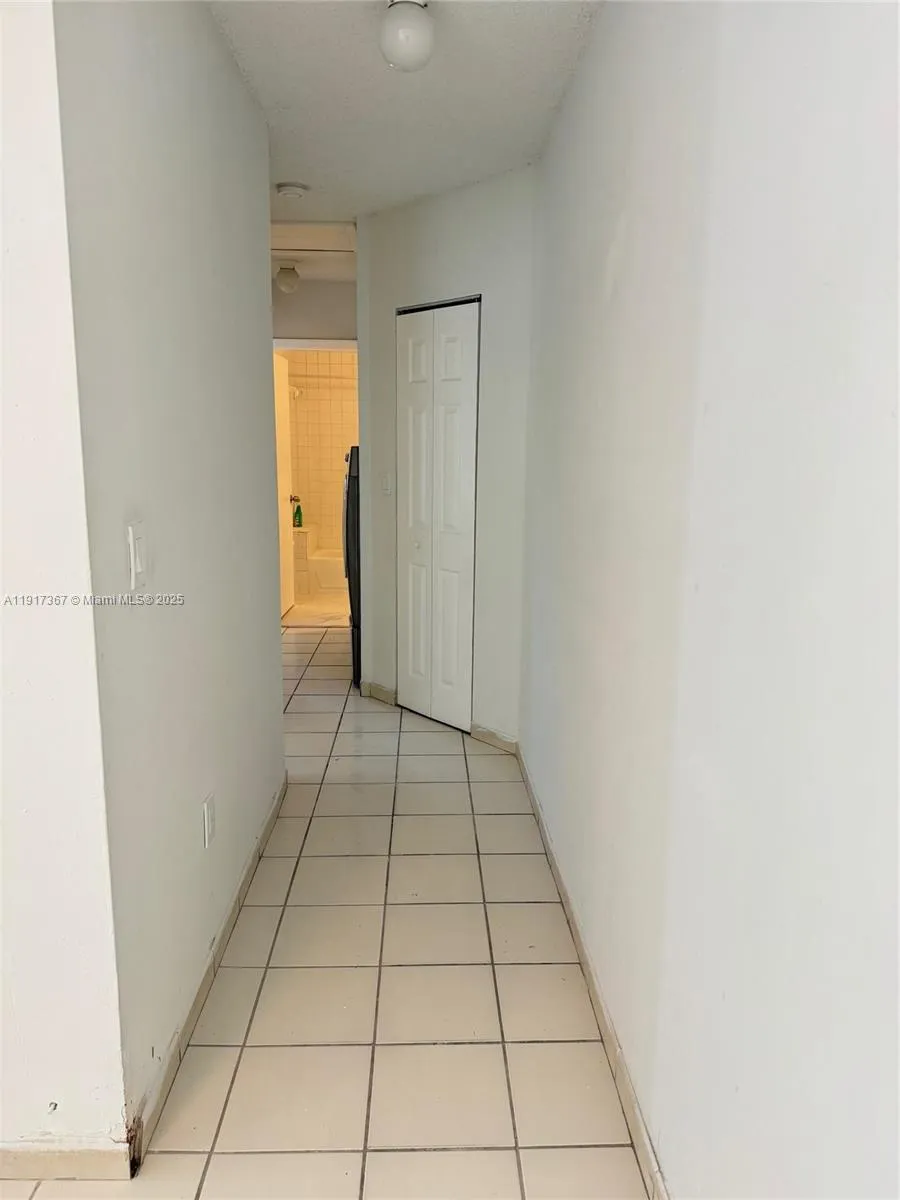 8419 SW 209th St Cutler Bay, FL 33189
