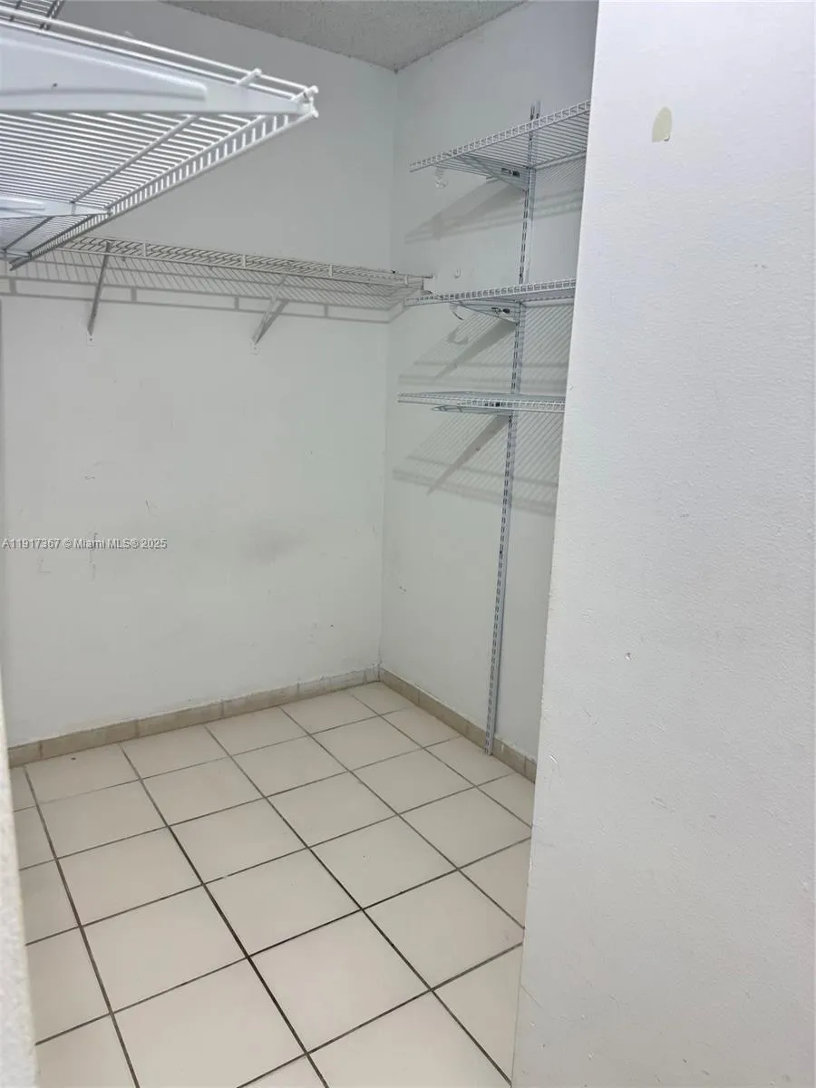 8419 SW 209th St Cutler Bay, FL 33189