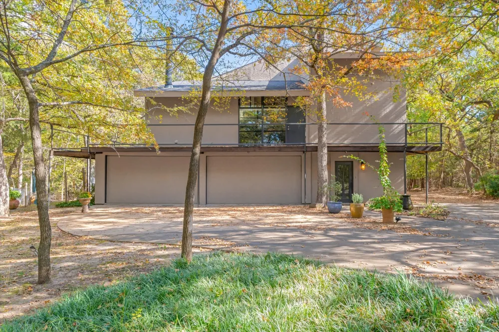 10461 County Road 2460 Poetry, TX 75160