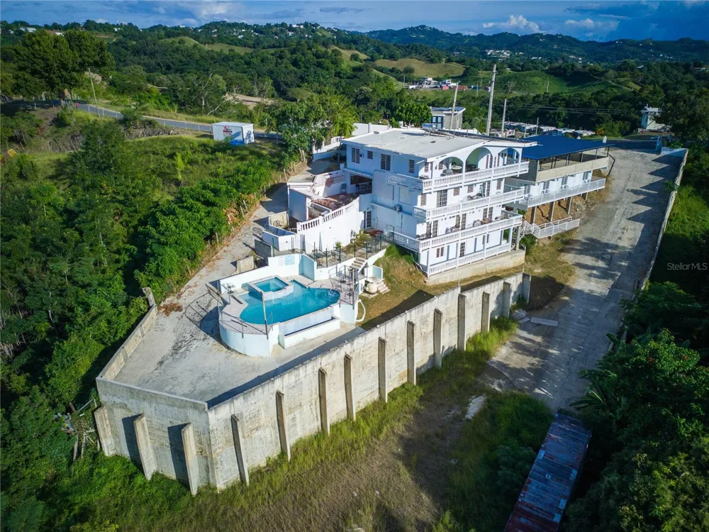 Carr. 115 KM 11.4 INT SECTOR JULIO SOTO Rincon, PR 00677