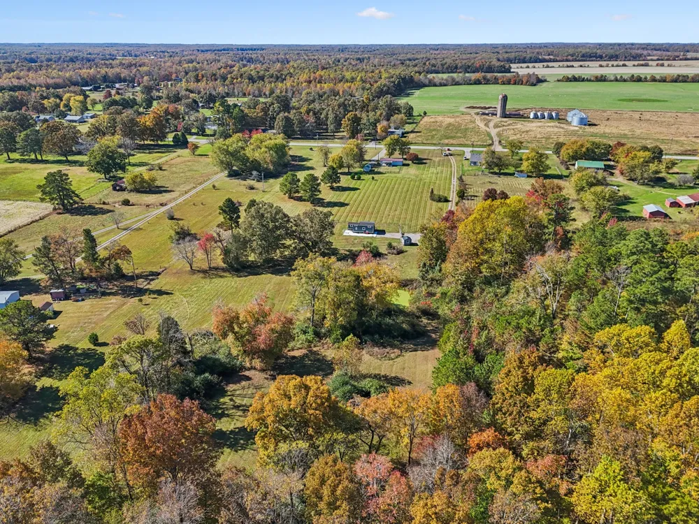 10849 Jim Cummings Hwy Bradyville, TN 37026