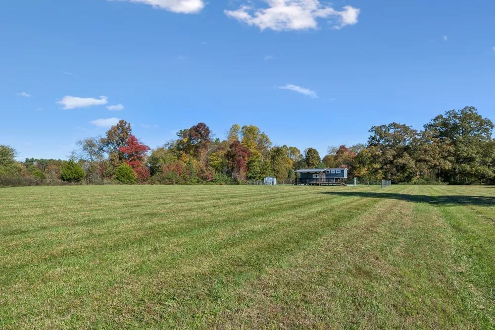 10849 Jim Cummings Hwy Bradyville, TN 37026