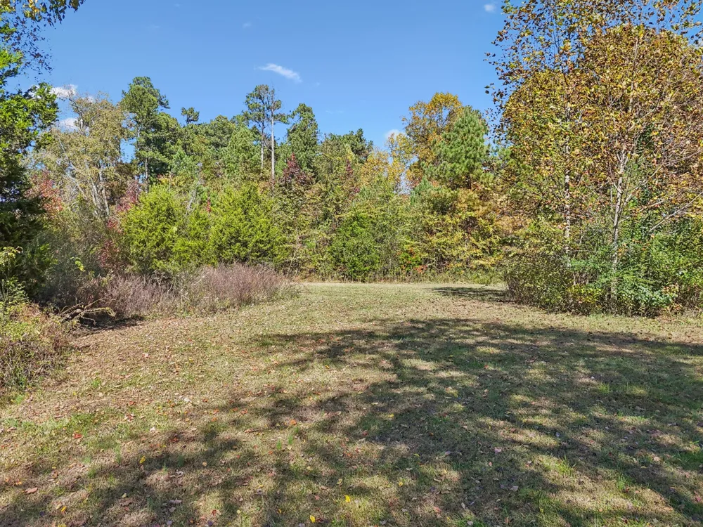 10849 Jim Cummings Hwy Bradyville, TN 37026