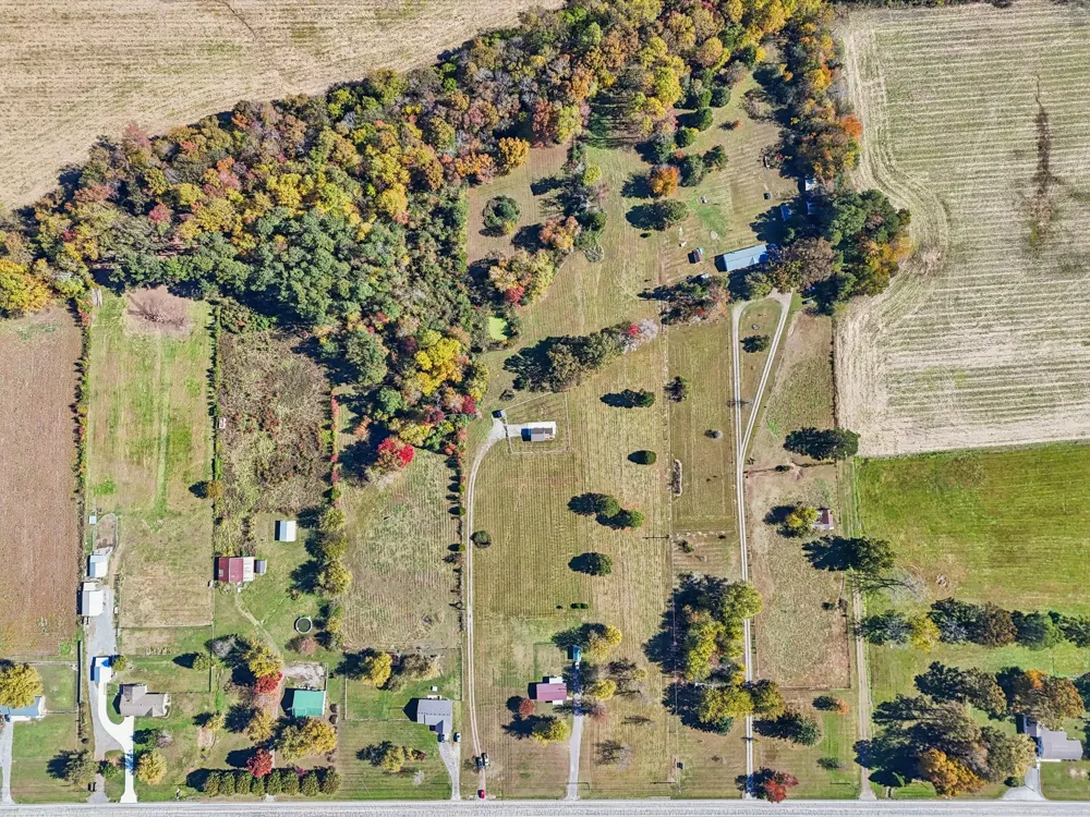 10849 Jim Cummings Hwy Bradyville, TN 37026