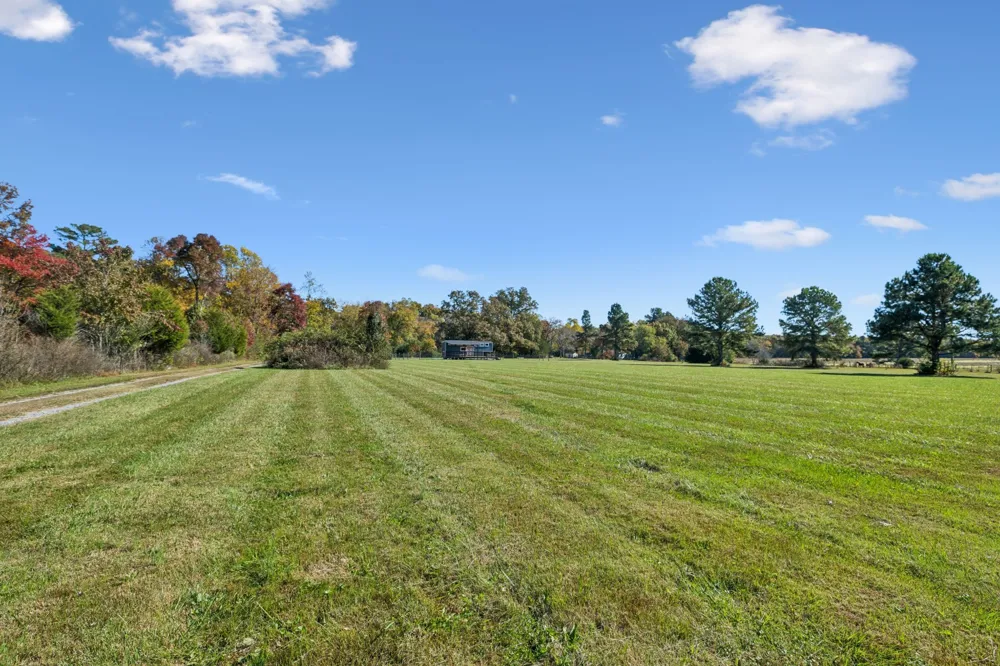10849 Jim Cummings Hwy Bradyville, TN 37026