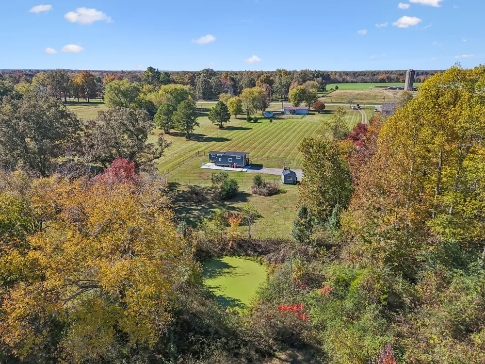 10849 Jim Cummings Hwy Bradyville, TN 37026