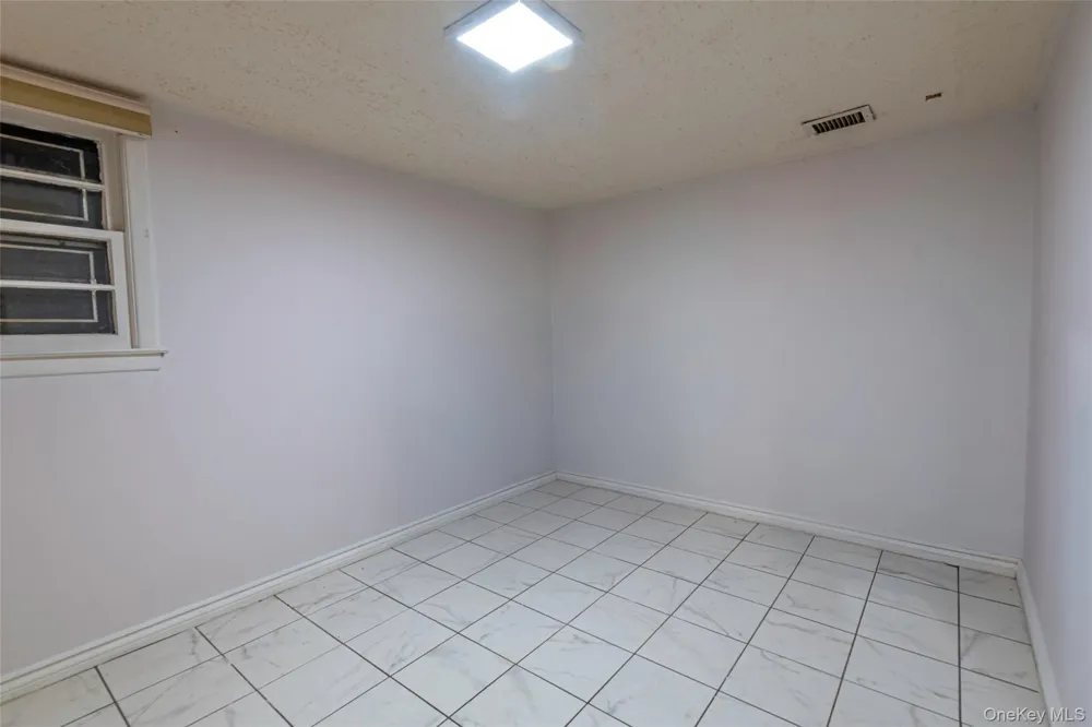 244-19 Grand Central Parkway Douglaston, NY 11362