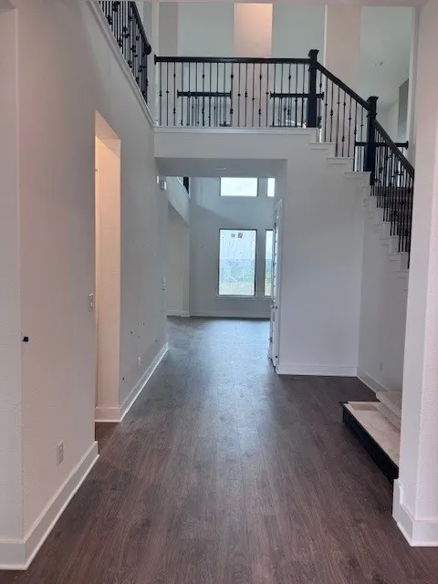 1802 Crimson Sunset Drive Georgetown, TX 78628