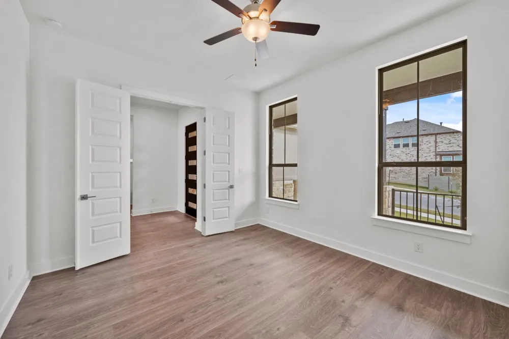 1802 Crimson Sunset Drive Georgetown, TX 78628