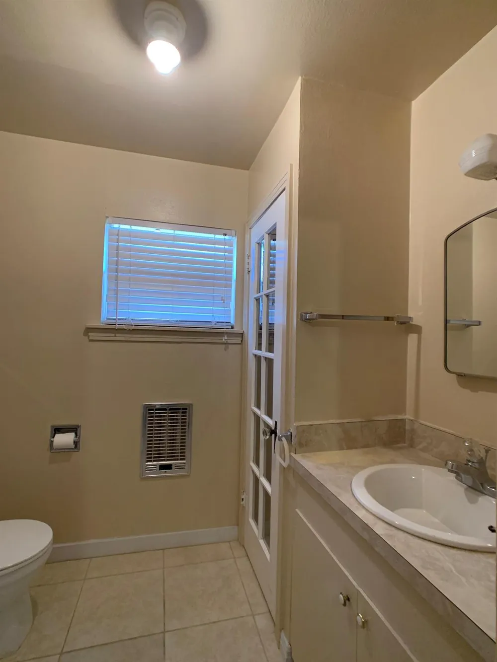 519 W Commerce Buffalo, TX 75831