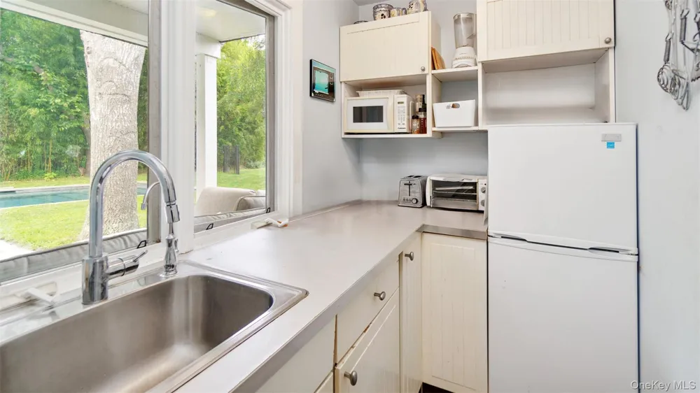 9 Ocame Avenue Westhampton Beach, NY 11978