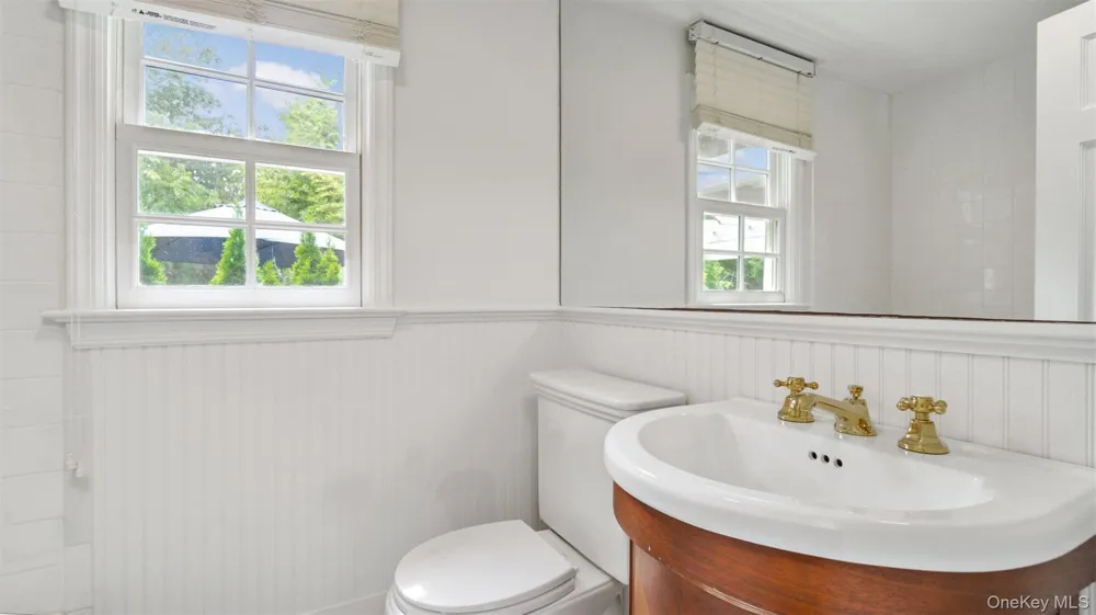 9 Ocame Avenue Westhampton Beach, NY 11978