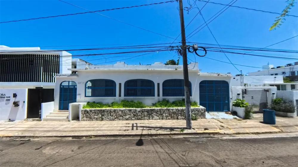 2019 CACIQUE STREET San Juan, PR 00911