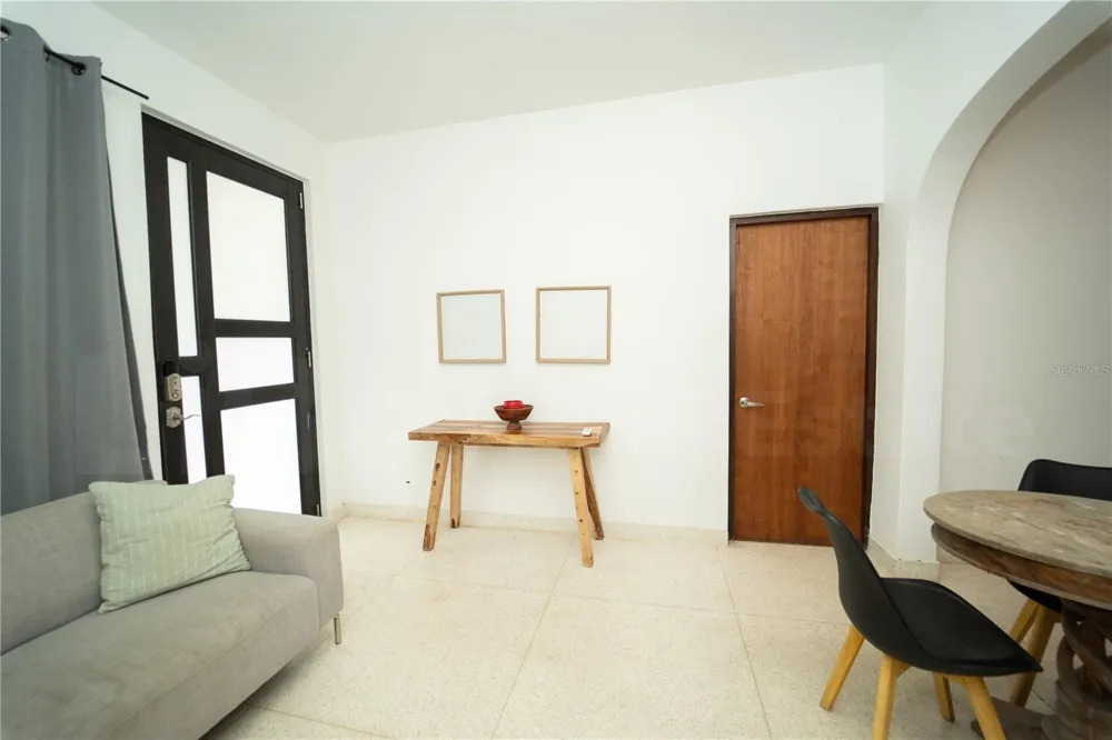 2019 CACIQUE STREET San Juan, PR 00911
