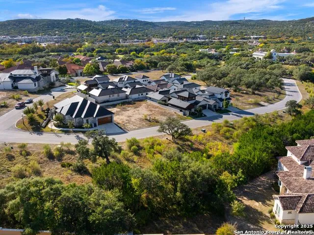 11 DOMINION MEADOWS San Antonio, TX 78257