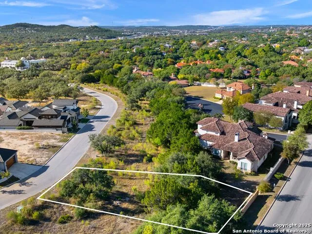 11 DOMINION MEADOWS San Antonio, TX 78257