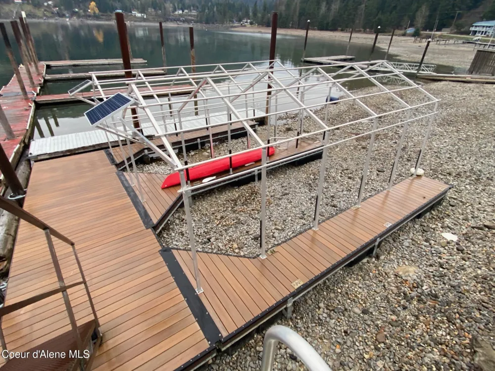 1609 Garfield Bay Road Sagle, ID 83860
