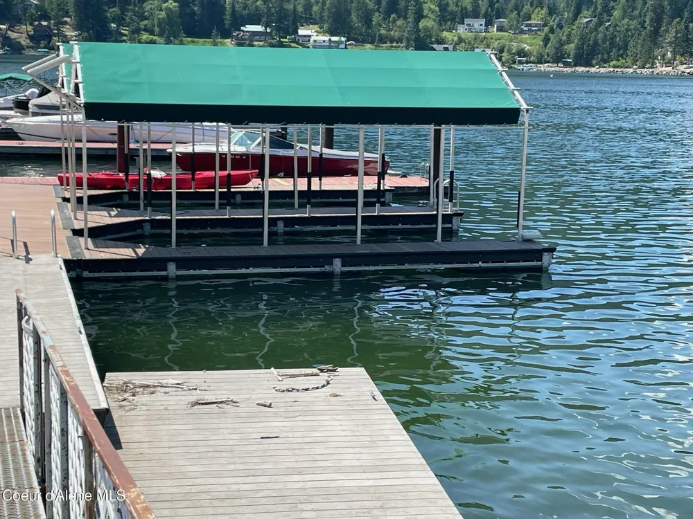 1609 Garfield Bay Road Sagle, ID 83860
