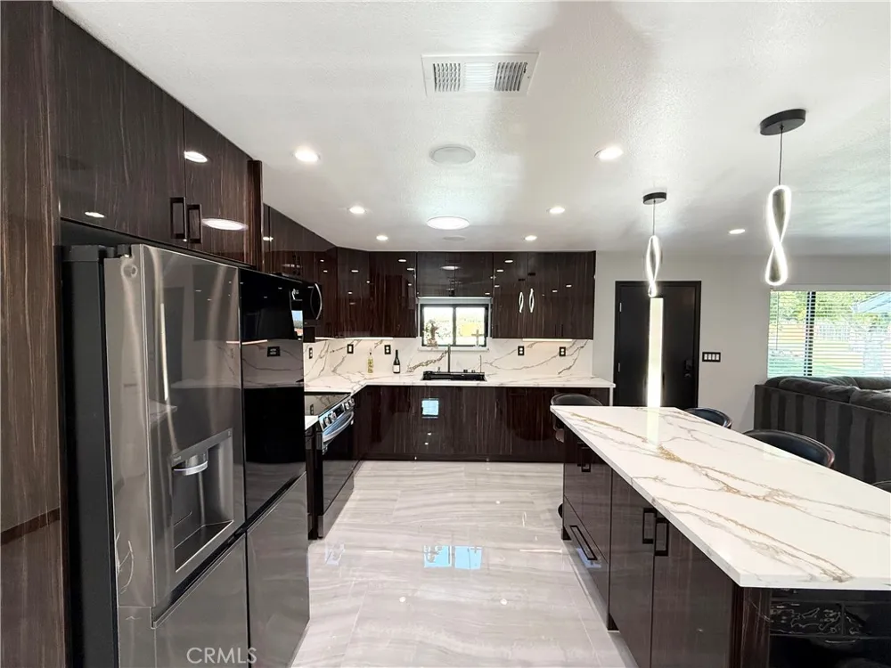 23421 Road 6 Chowchilla, CA 93610