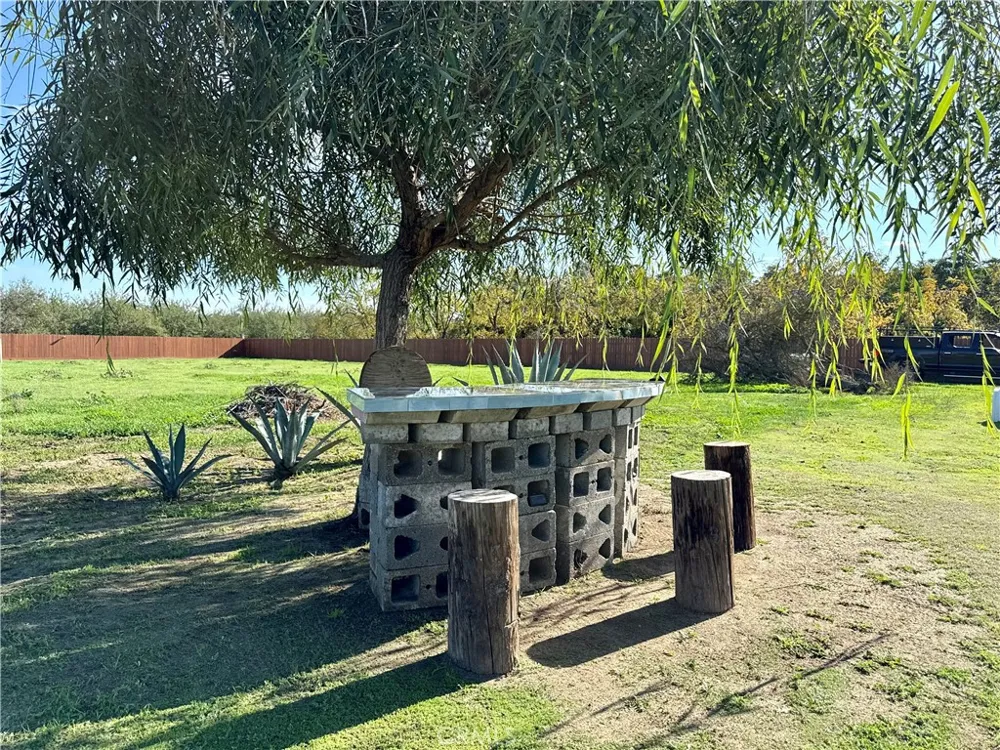23421 Road 6 Chowchilla, CA 93610