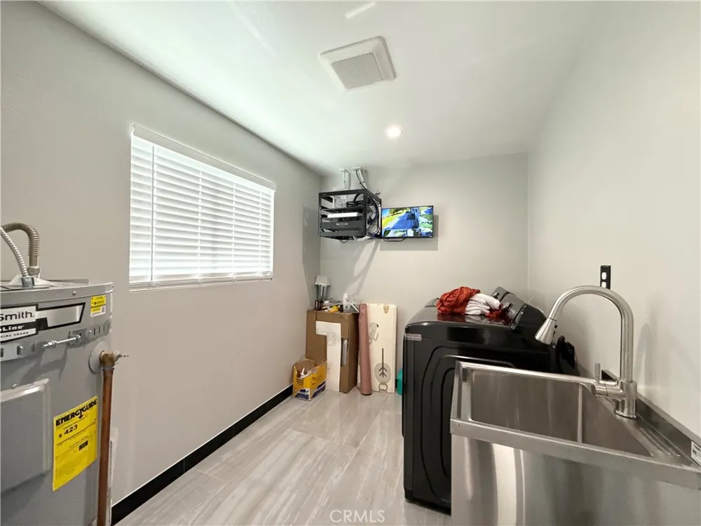 23421 Road 6 Chowchilla, CA 93610