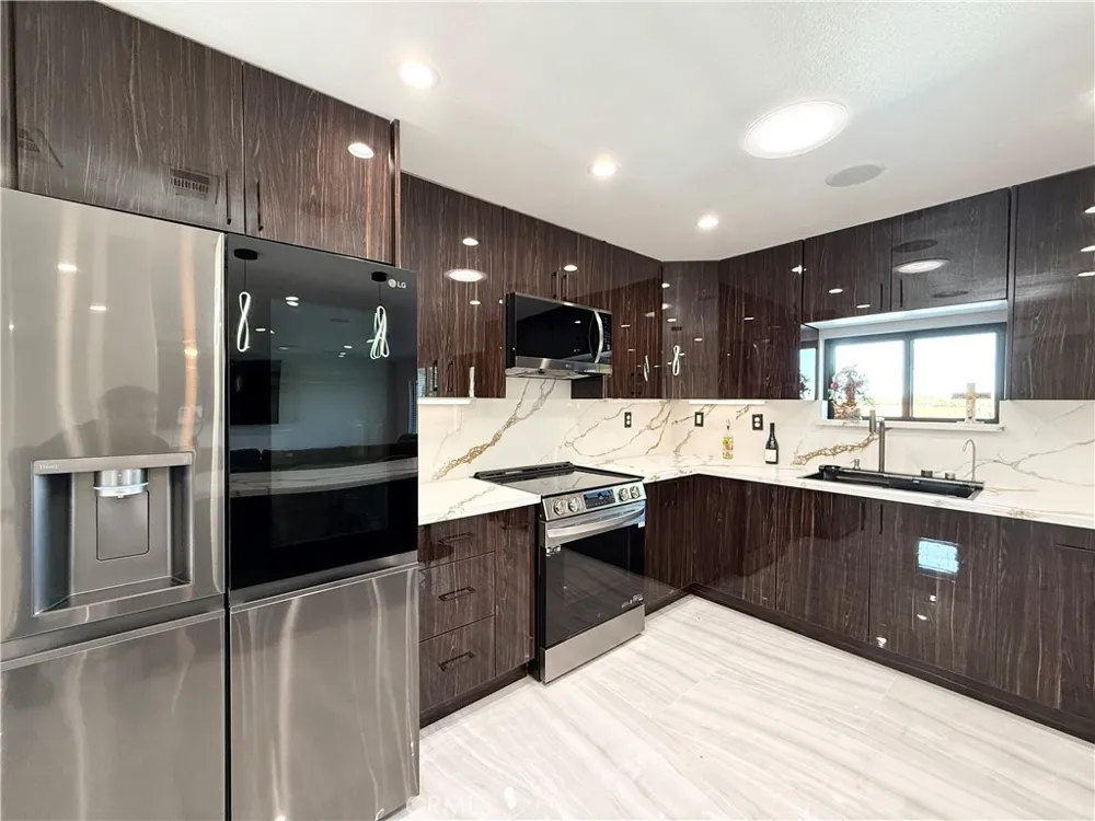 23421 Road 6 Chowchilla, CA 93610