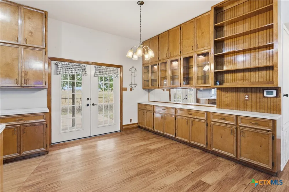 9325 Fm 1339 Martindale, TX 78655