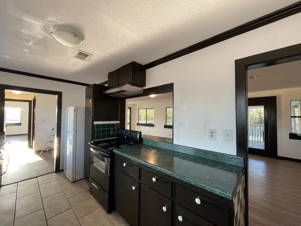 613 Central Texas Expressway #A, B & C Lampasas, TX 76550