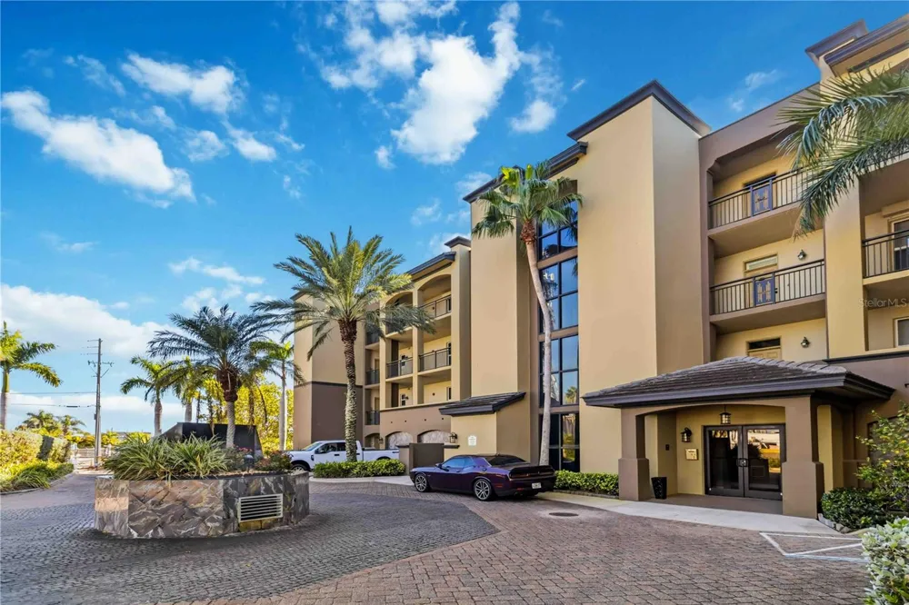 4125 W END ROAD #306 Cocoa Beach, FL 32931