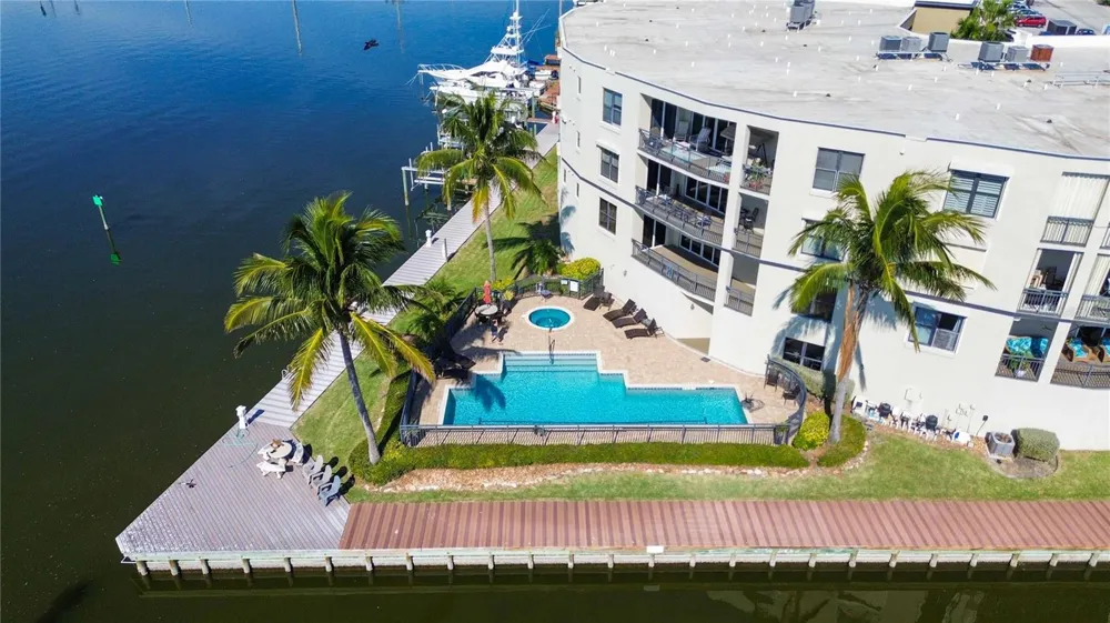 4125 W END ROAD #306 Cocoa Beach, FL 32931