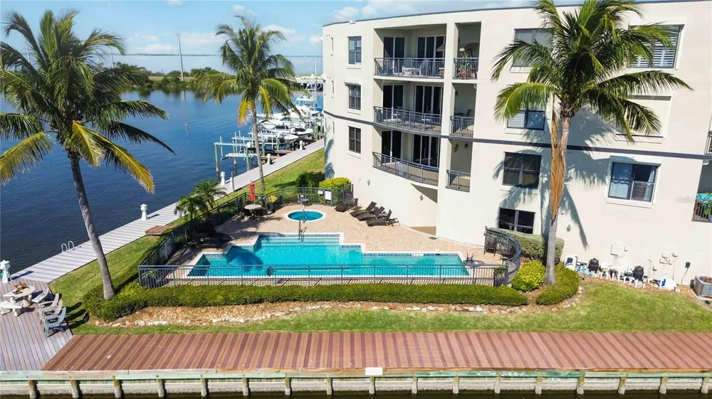 4125 W END ROAD #306 Cocoa Beach, FL 32931