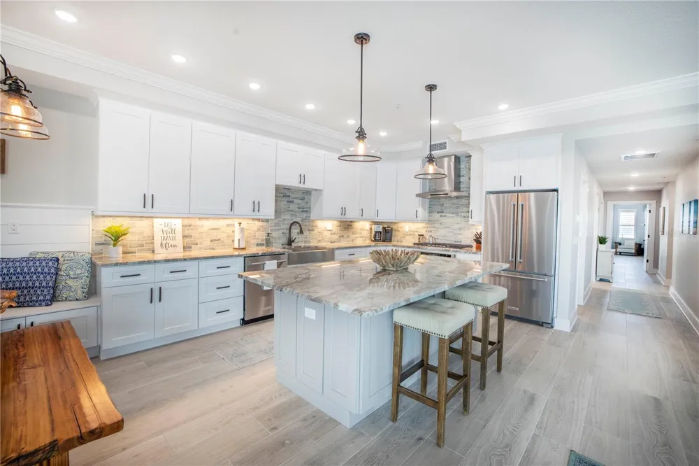 19505 GULF BOULEVARD #304 Indian Shores, FL 33785