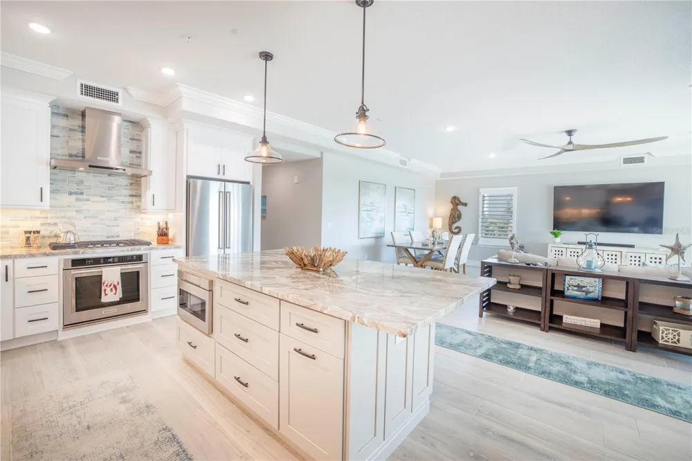 19505 GULF BOULEVARD #304 Indian Shores, FL 33785